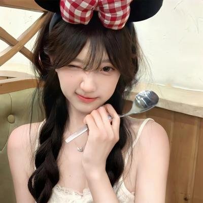 中秋明月照团圆