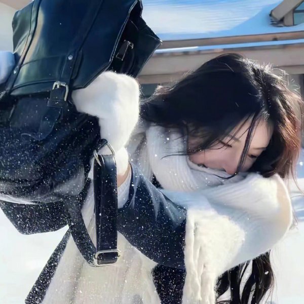 Umjolo：都怪恋爱脑